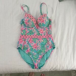 Lilly Pulitzer Womens Size 10 One Piece in Pink and Green